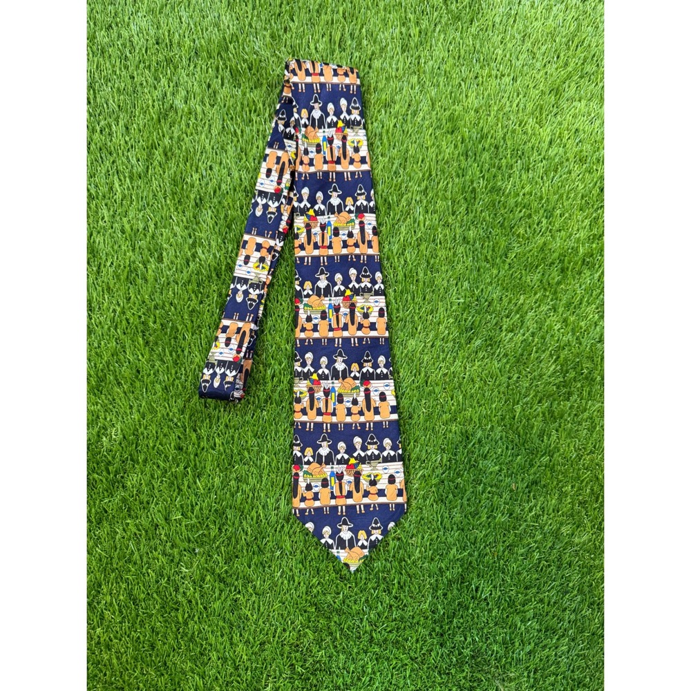 Keith Daniels Mens Silk Tie Thanksgiving Feast Novelty Pilgrim Print Navy Blue
